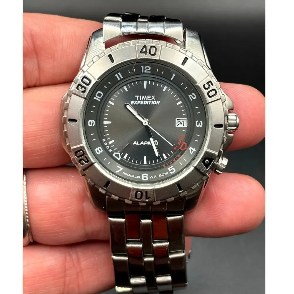 Timex Expedition T43391 Shenmue Alarm Indiglo Steel Bracelet 39mm Vintage Watch